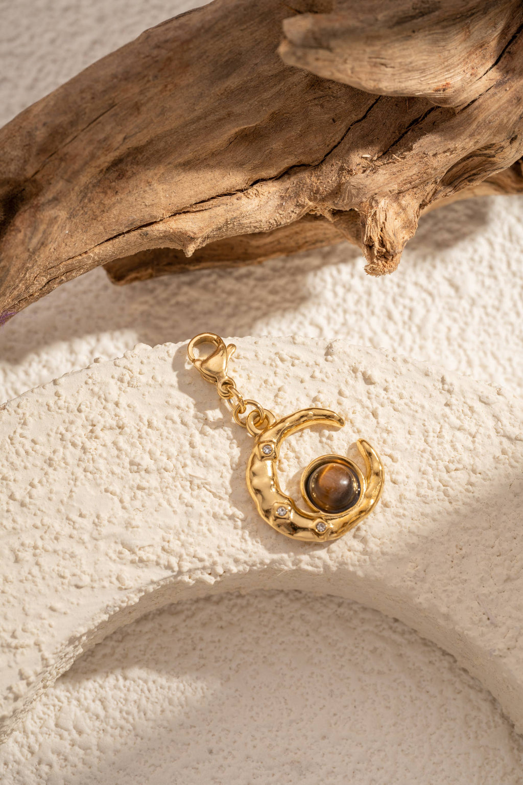 Charm lune dorée pendentif pierre naturelle acier inoxydable