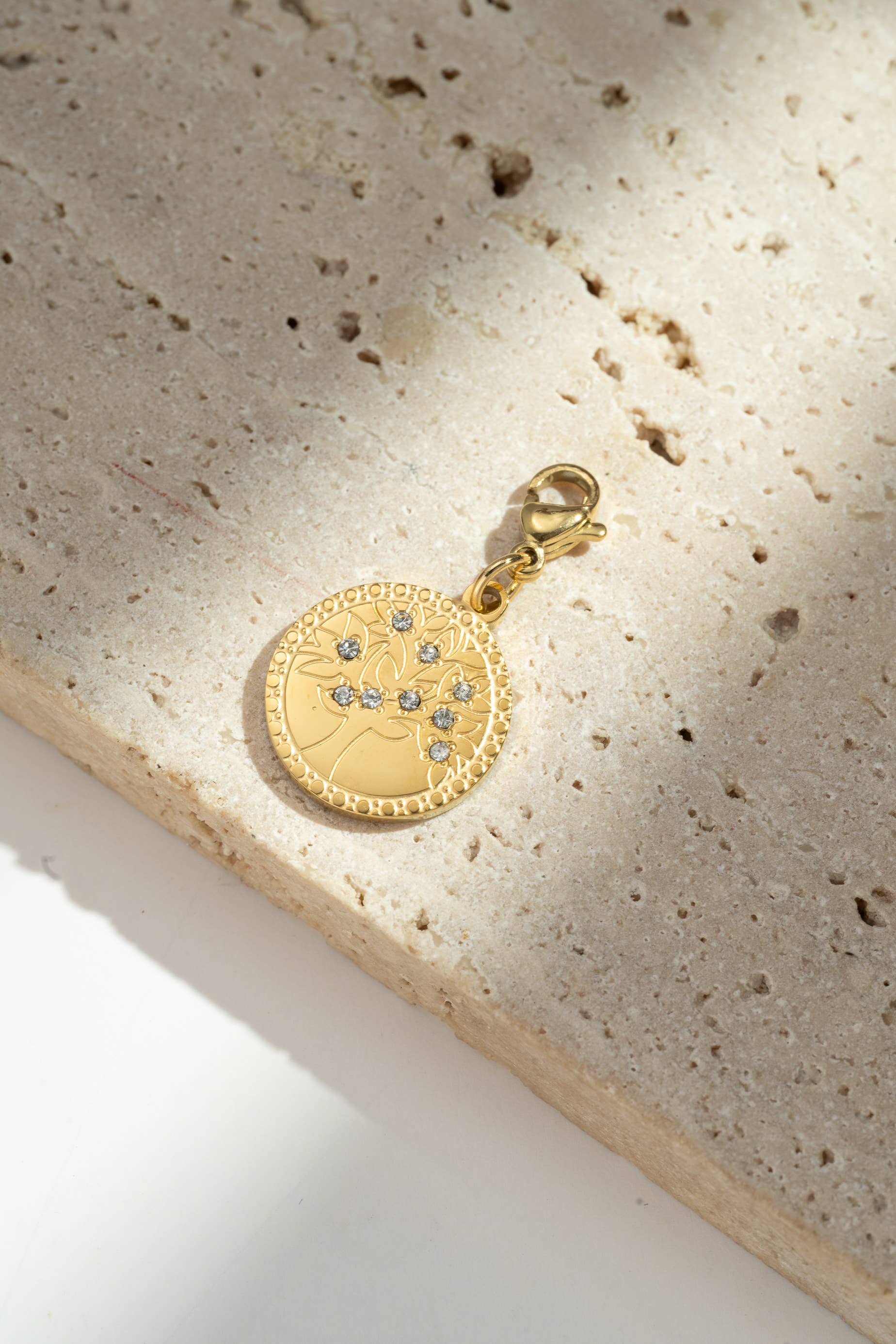 Charm Arbre de Vie Strassé – Acier Inoxydable Symbolique