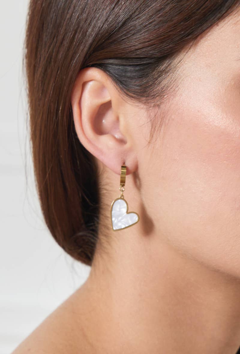 Boucles d'oreilles créoles avec nacre 124DY22