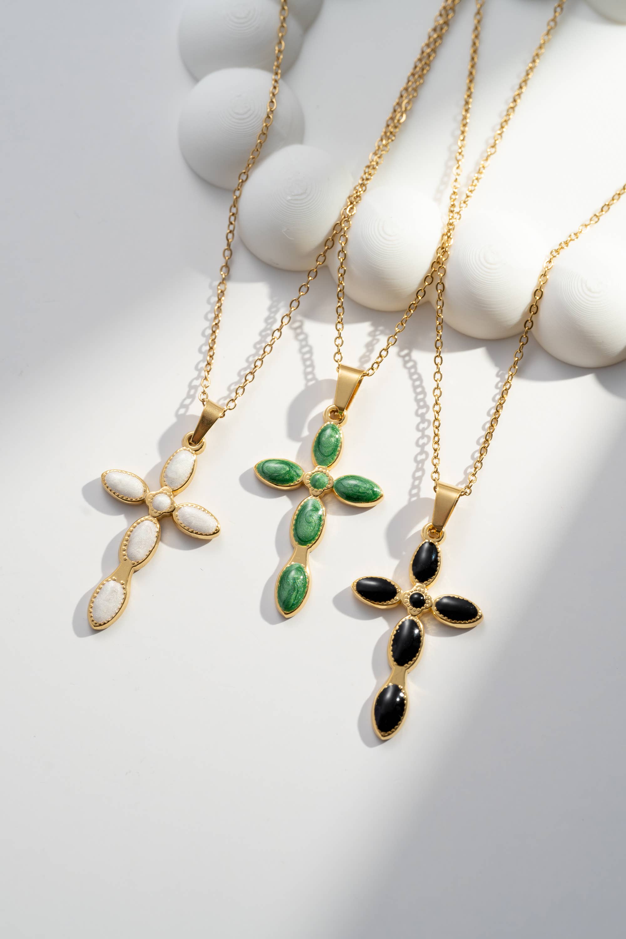 Collier acier inoxydable pendentif croix pierre élégante