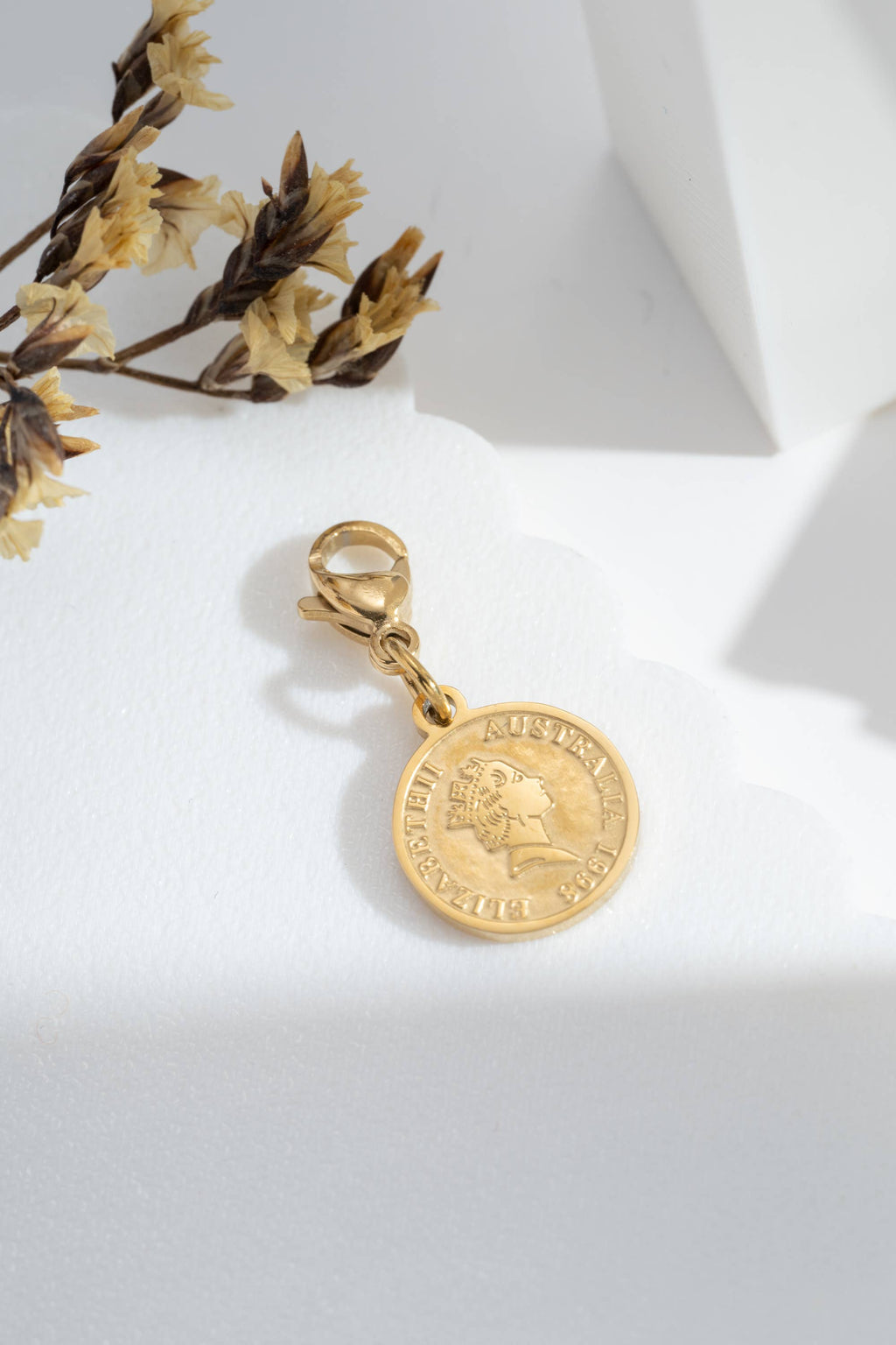 Charm pièce QUEEN