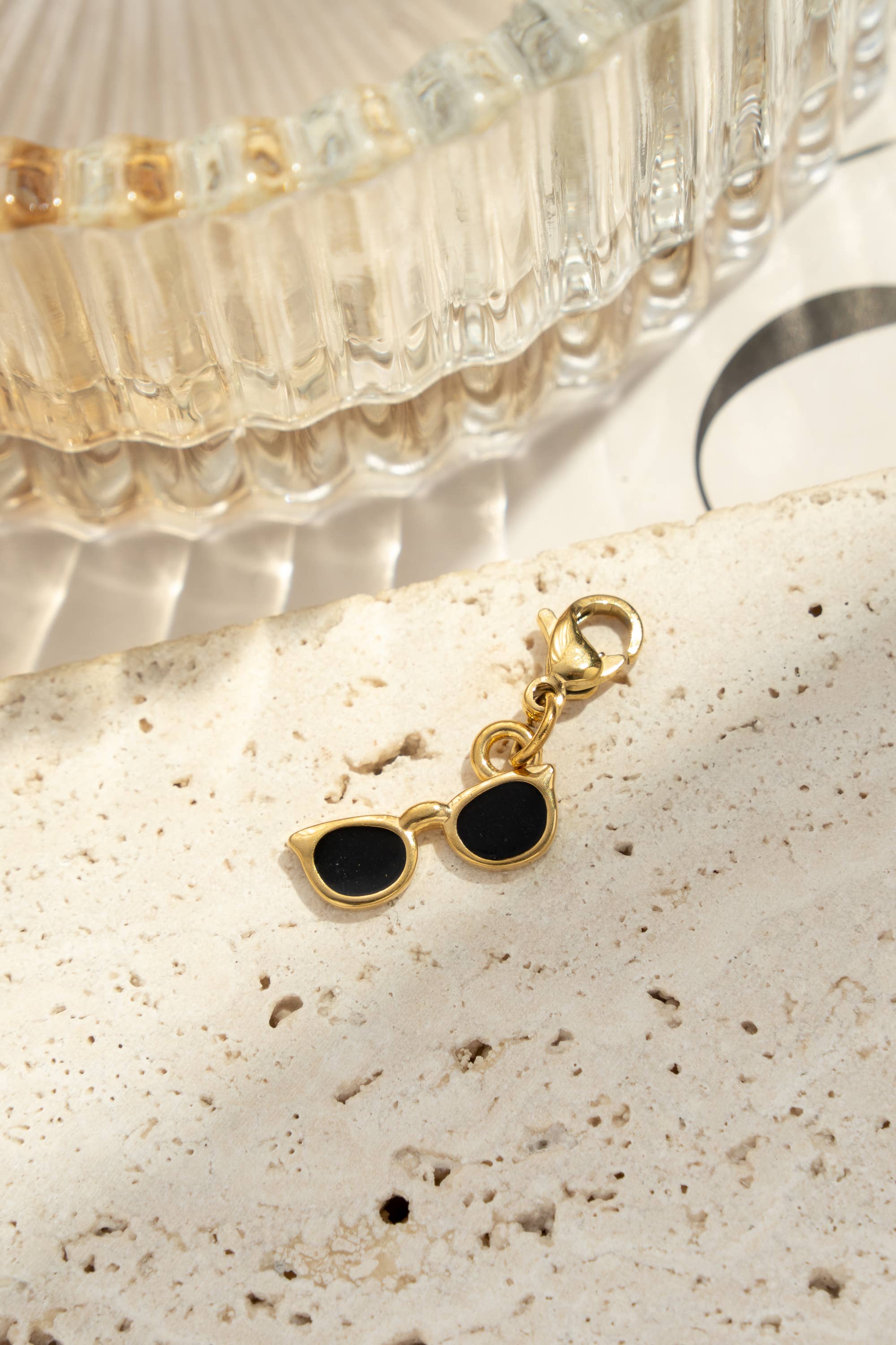 Charm lunettes de soleil doré