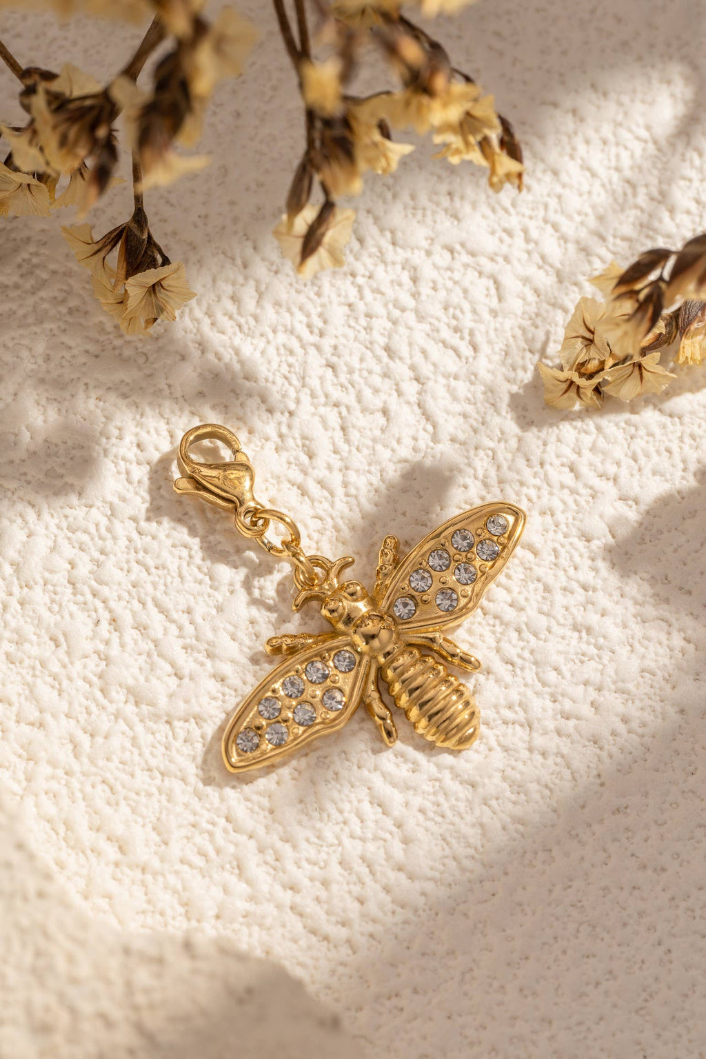 Charm abeille dorée – pendentif femme en acier inoxydable